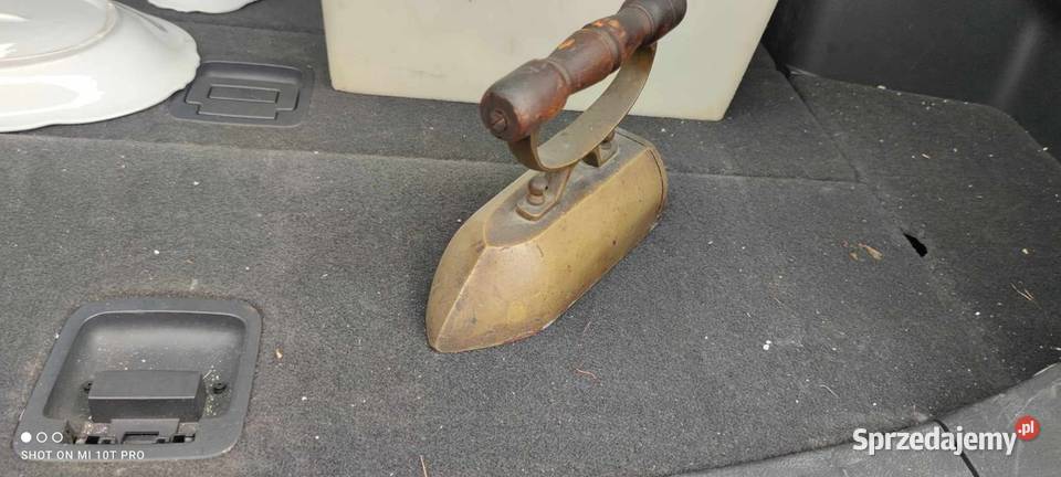 Żelazka na duszę Pozostałe Poręba