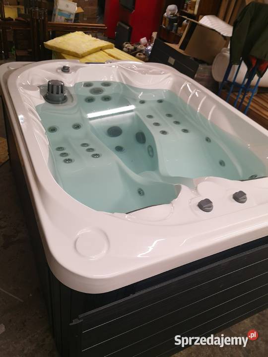 Jacuzzi całoroczne SPA Balboa 218 x 168 x 94 Baseny i oczka wodne małopolskie sprzedam