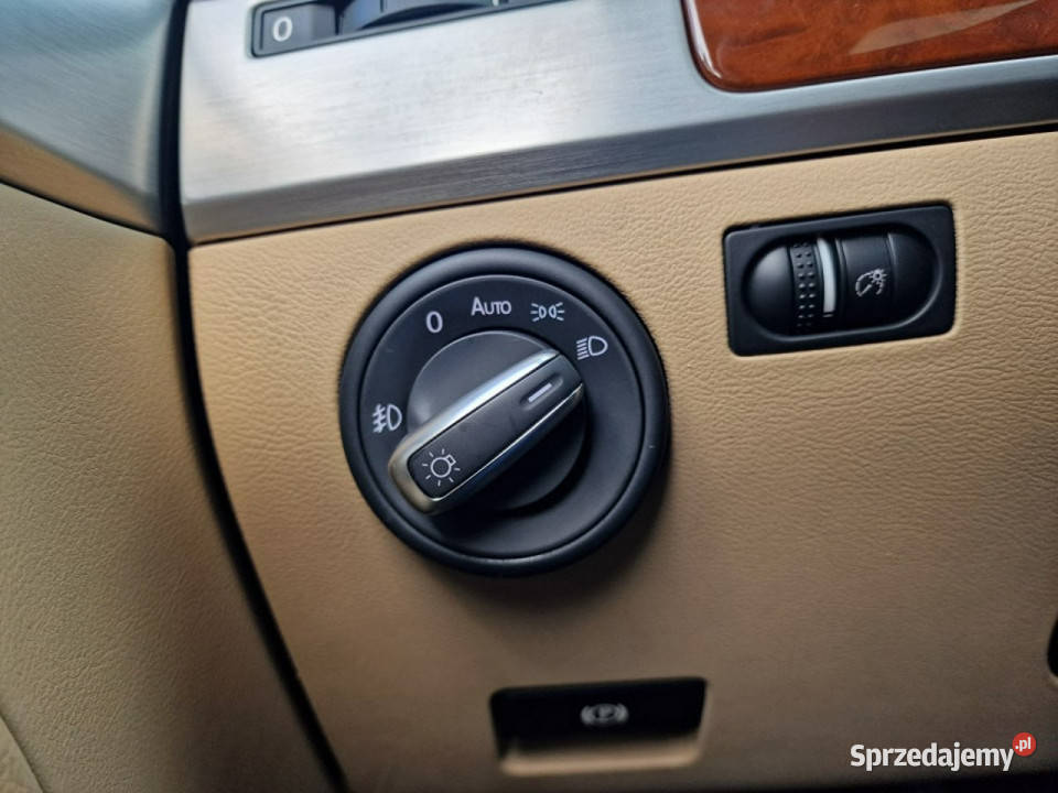 Volkswagen Touareg 36 Benzyna 280 4x4 Skóra nieuszkodzony Touareg Słupsk