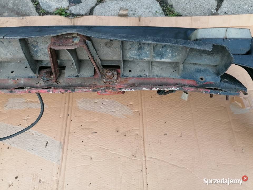 Tylna belka silnika Fiat 126p Maluch BIS