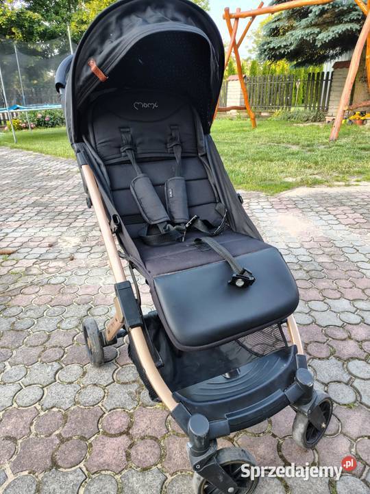 Spacerówka Momi Estelle Wiśniowa