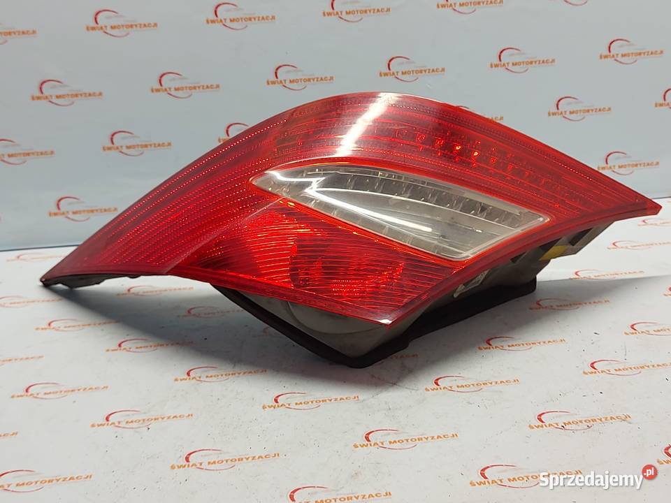 MERCEDES CLS C219 09r lampa prawa tył Kielce