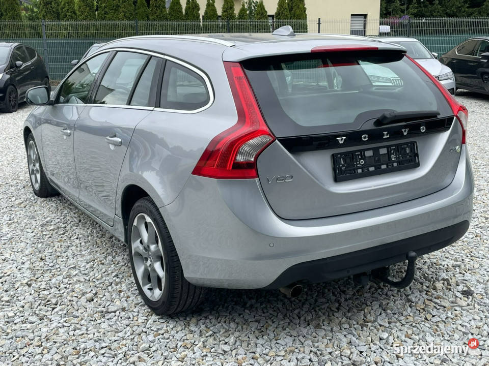 Volvo V60 16 D2 115 2012 skóry climatronic hak Wrocław sprzedam