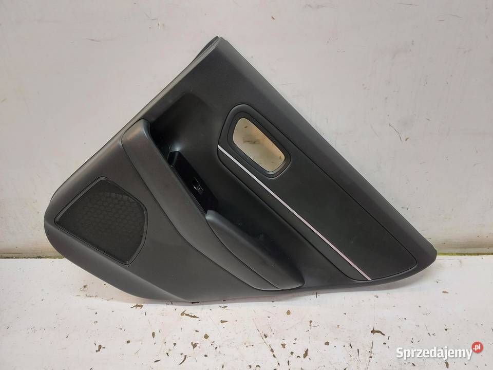 Honda HRV III eHEV 2022r TAPICERKA BOCZEK DRZWI dolnośląskie sprzedam