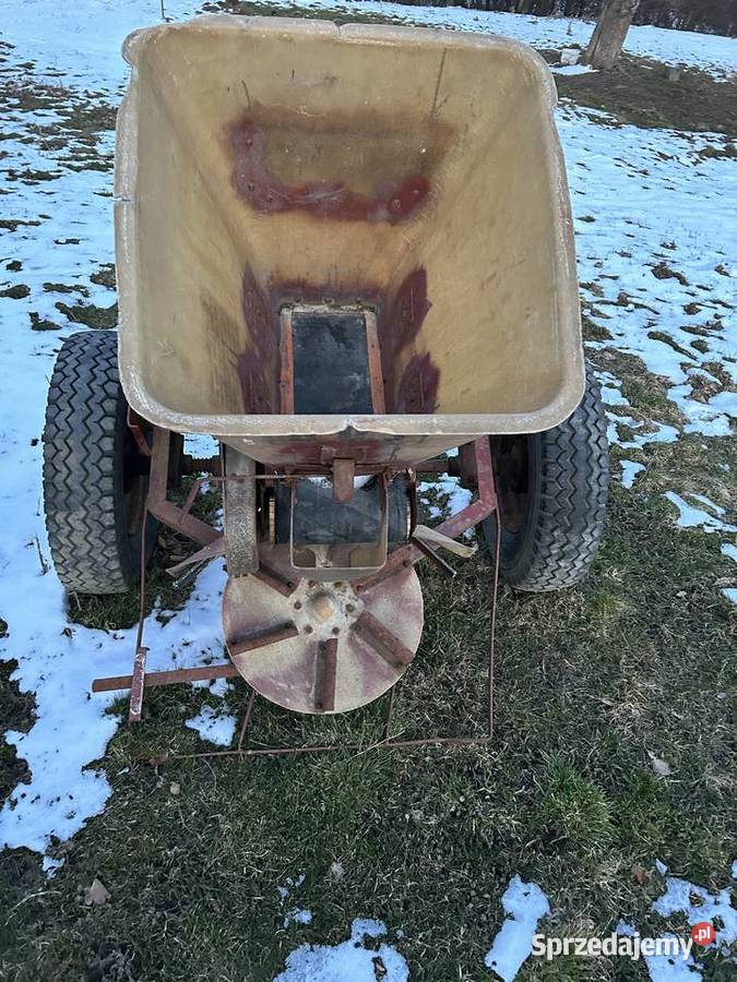 Rozsiewacz nawozu wapna kos wapniarka Nowy Sącz