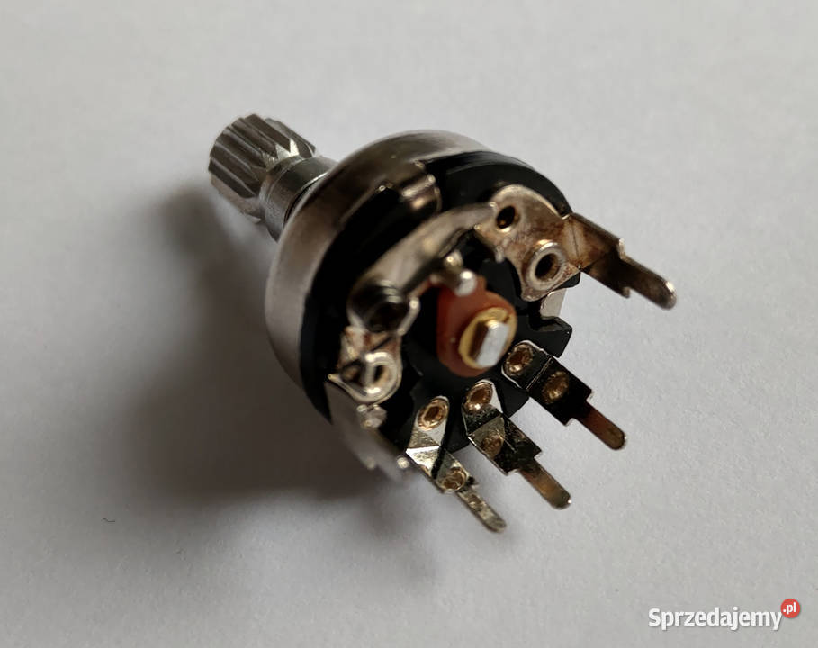 Potencjometr B50K 17mm z długą osią z łódzkie Łódź