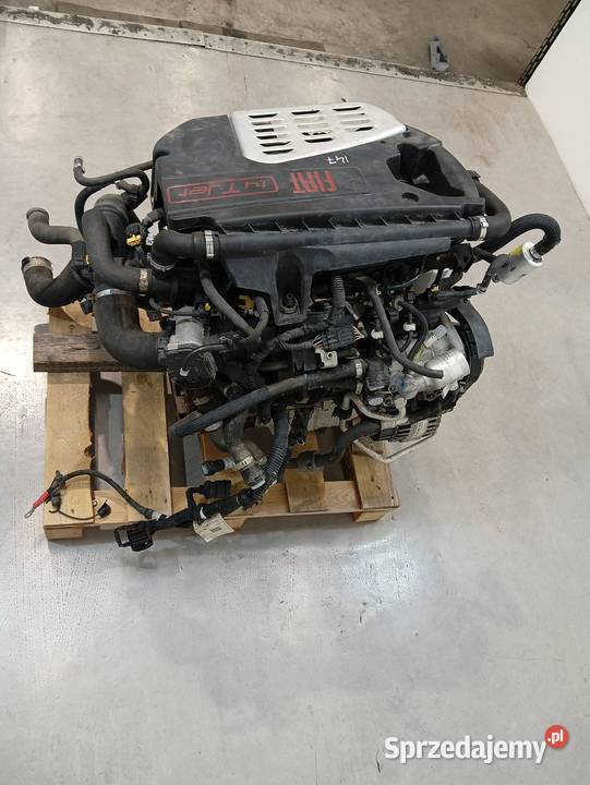 SILNIK KOMPLETNY BENZYNA 940B7000 14 T TJET Fiat