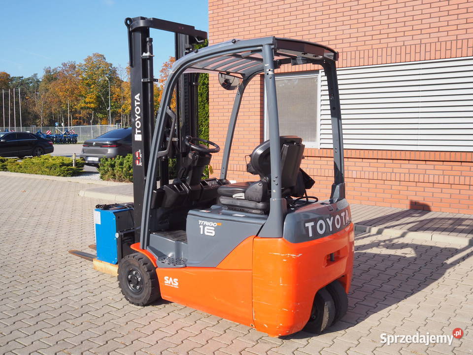 TOYOTA 8FBEK16T TRAIGO 48 Wózek widłowy