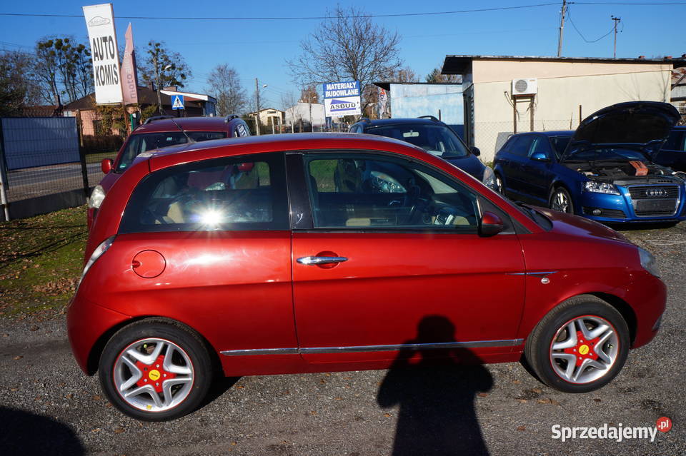 14 16V benzyna 95 benzyna Częstochowa