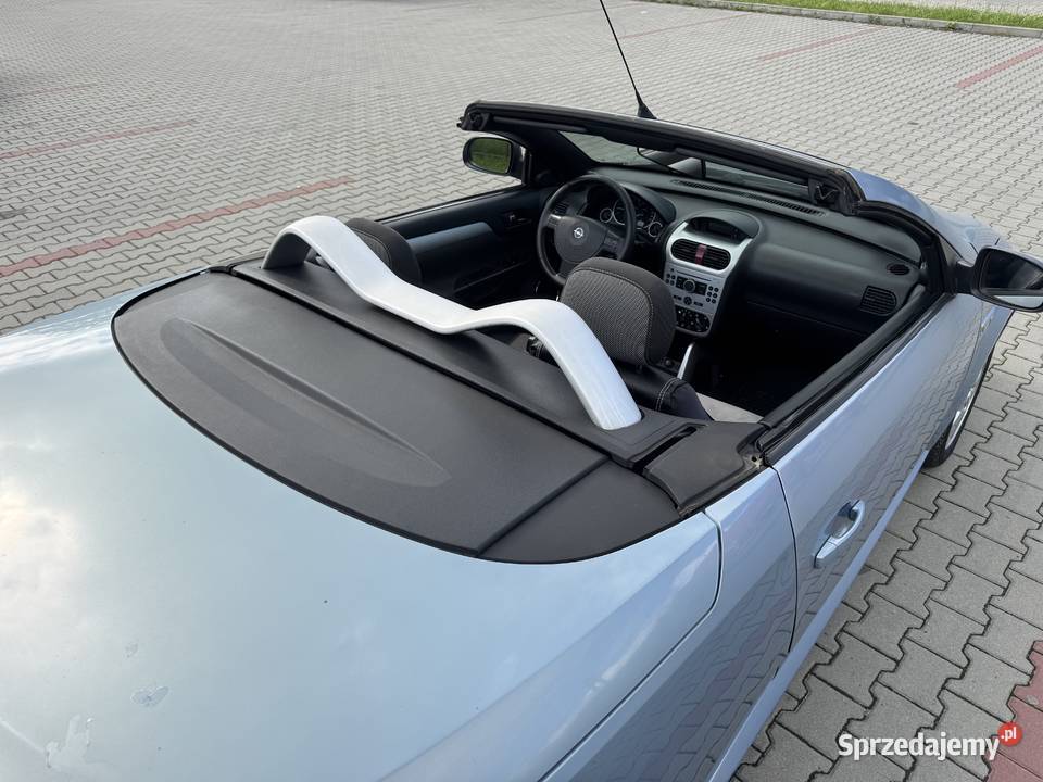 Tigra Twin Top Super Roadster Xenon Bose Klima Rok produkcji 2006 Stary Sącz sprzedam
