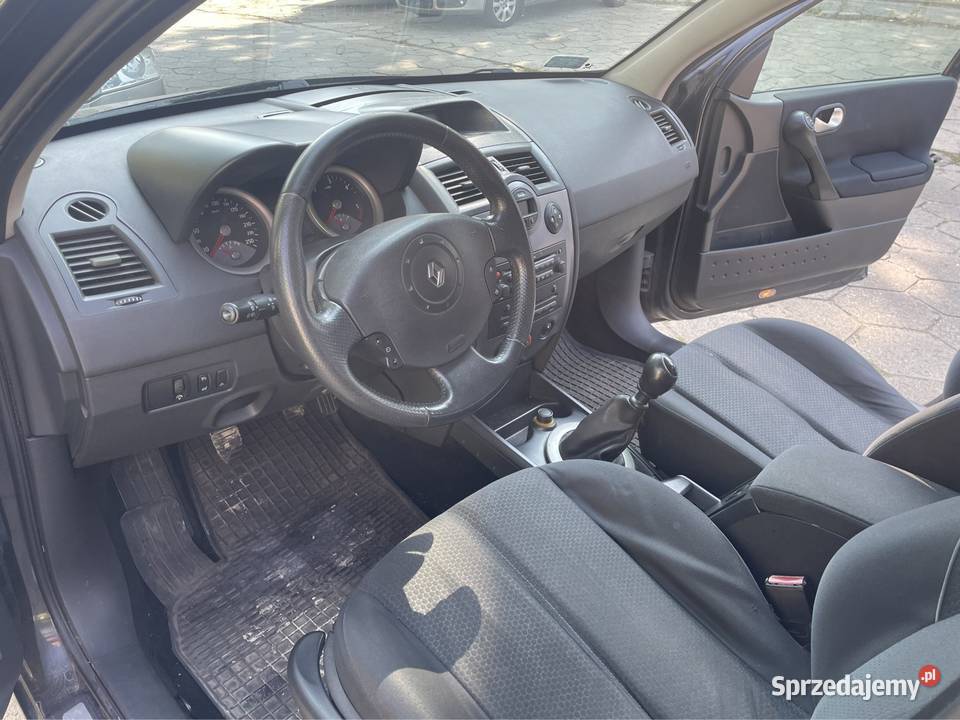 Renault megan 2 19 diesel 2005 światła przeciwmgielne łódzkie Łódź