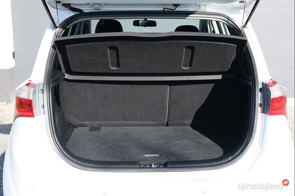Hyundai ix20 16v FL nawigacja kamera climatronic czujnik zmierzchu ix20 Zamość