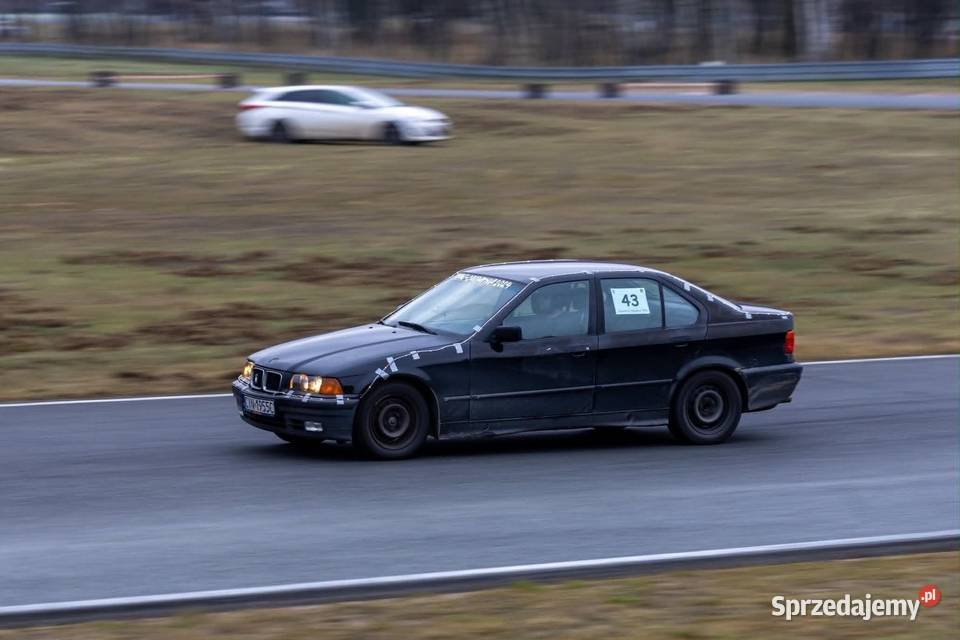 BMW e36 320 1991 szpera 25 Poznań