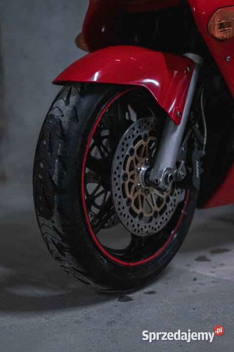 Honda VFR 800 FI Interceptor wystrojona na Power Rok produkcji 2000 podkarpackie Rzeszów