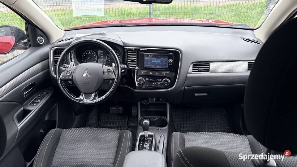 Mitsubishi Outlander 4x4 autoalarm Outlander Sosnowiec sprzedam