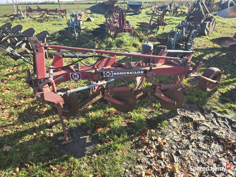 Pług 3 skibowy KONGSKILDE Variant zabezpieczenia Pługi