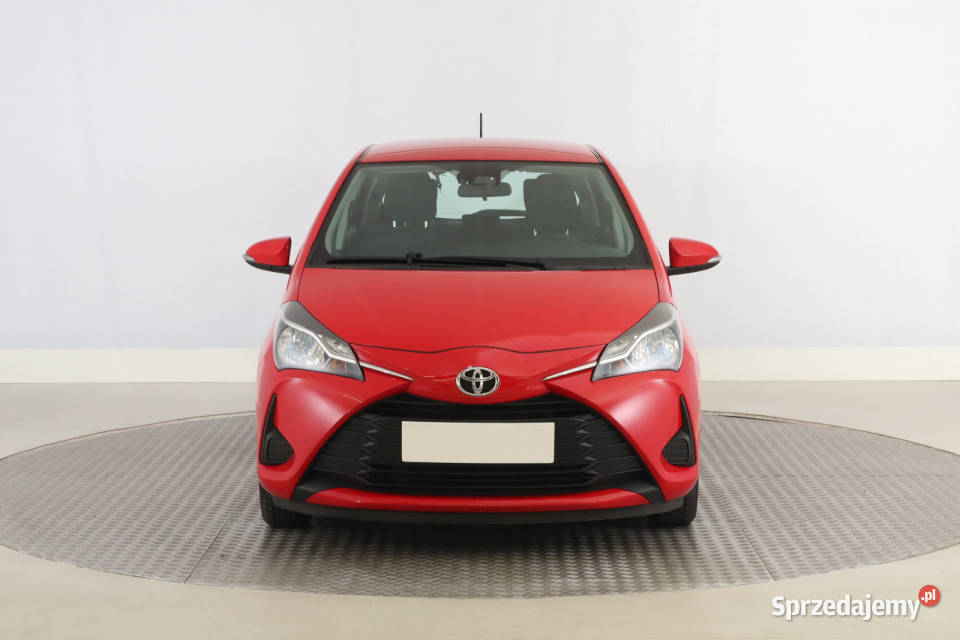 Toyota Yaris 15 Dual VVTi pierwszy właściciel Motoryzacja Zabrze