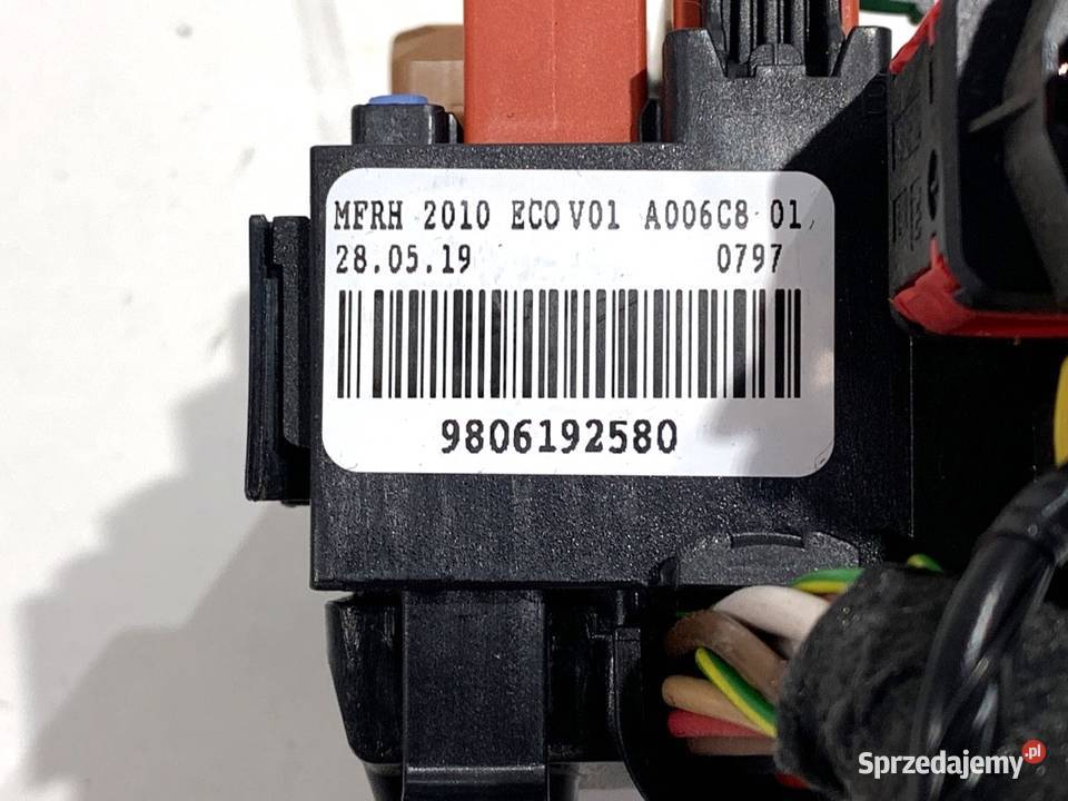 SKRZYNKA BEZPIECZNIKÓW PEUGEOT 508 SW II