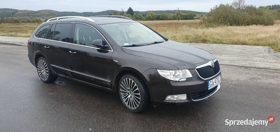 Skoda Superb LKDSG panorama webasto krajowy Rok produkcji 2012 Gdynia sprzedam