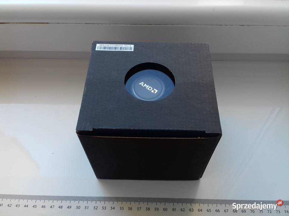 AMD Wraith Prism chłodzenie RGB bez zapięcia AM4