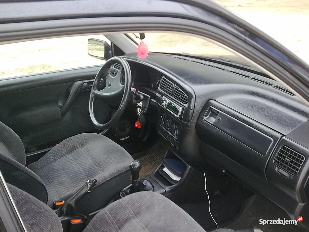 vw vento 19 td nieuszkodzony Vento Małkinia Górna