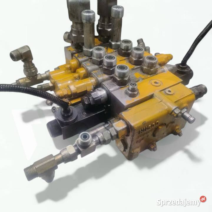Rozdzielacz hydrauliczny HUSCO 5000 Caterpillar Wilkowo