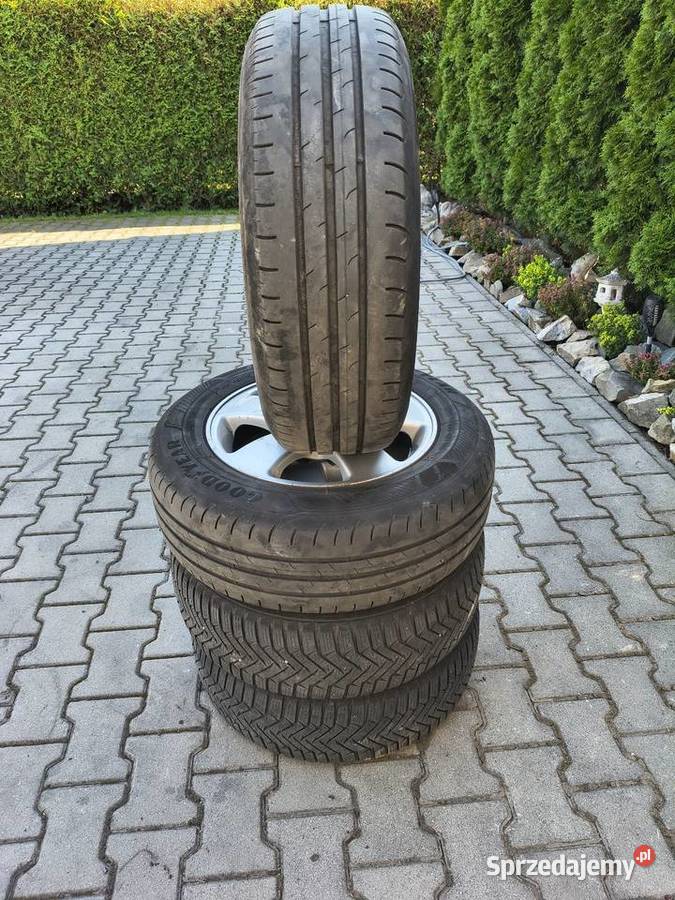 Sprzedam Alufelgi Rozmiar 15 o roztawie śrub Samochodowe
