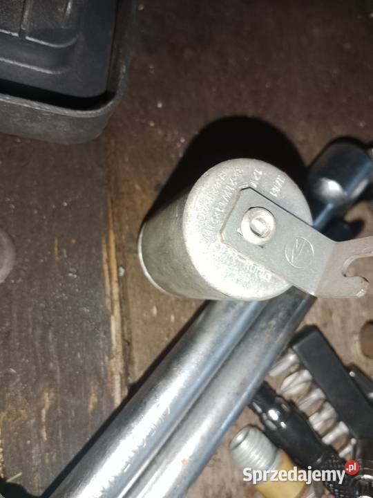 Przerywacz kierunkowskazów 12v x21w DDR