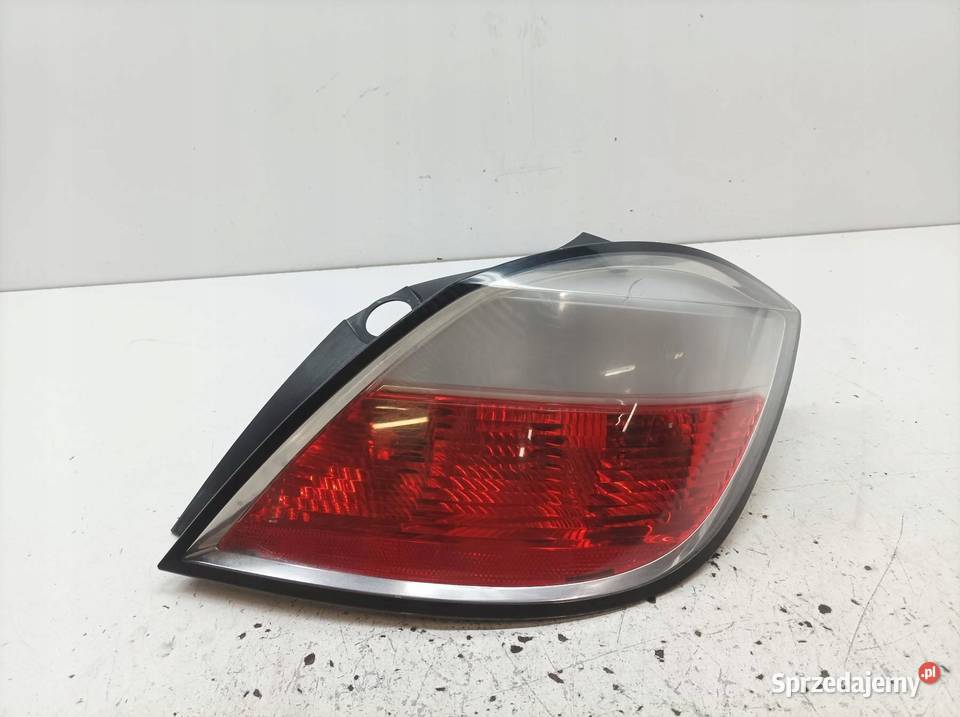 LAMPA TYŁ PRAWA 5D HB 342691834 Opel Astra III