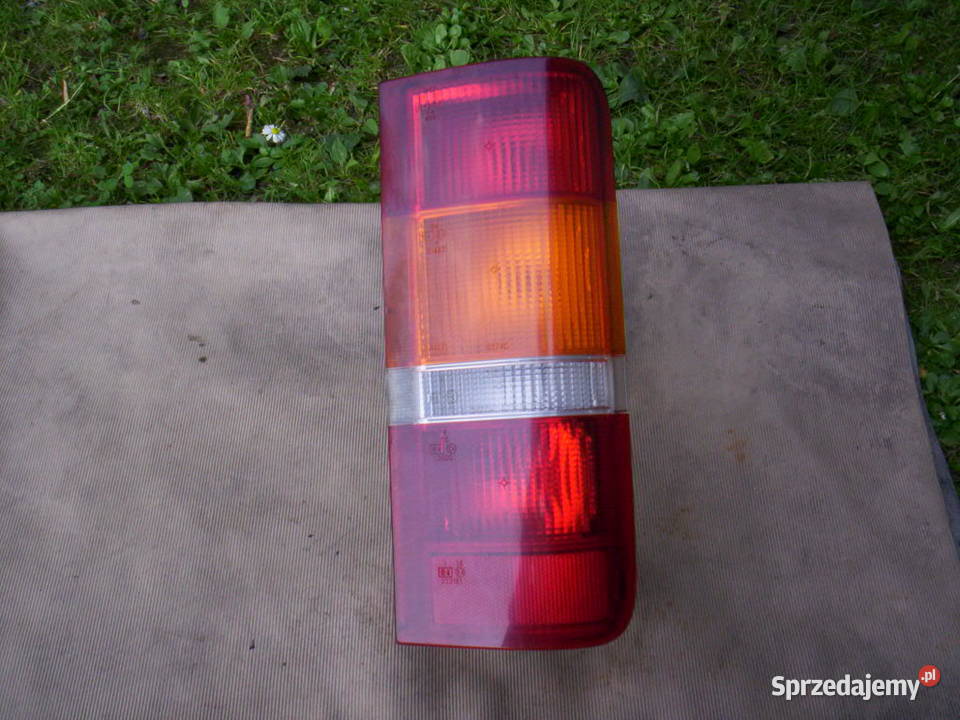 FORD COURIER Lampa Tył Lewa Prawa 90 00r Motoryzacja Częstochowa