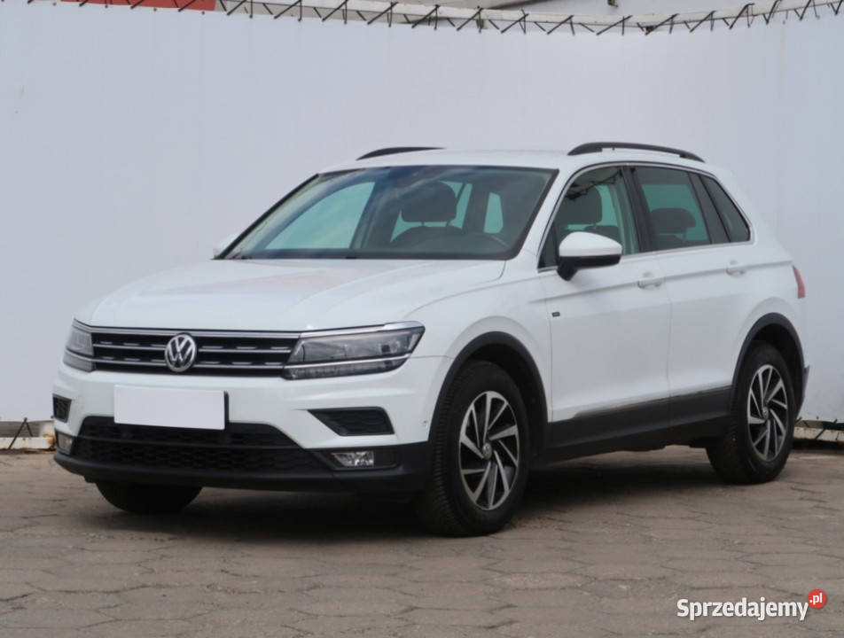 VW Tiguan 15 TSI asystent pasa ruchu Tiguan