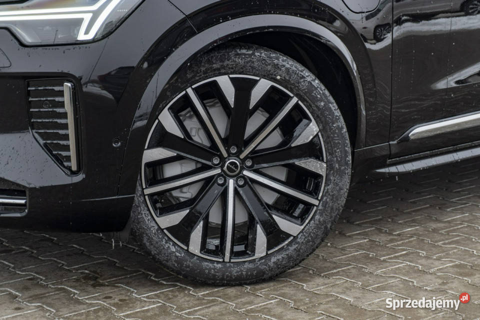 Volvo XC 90 Ultra Bright T8 AWD Plugin hybrid światła LED