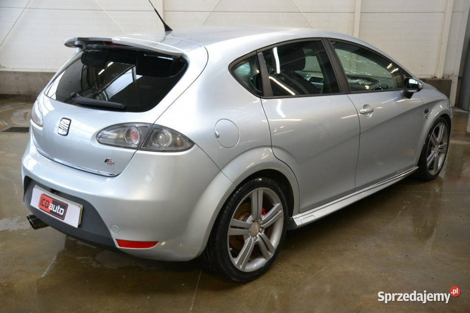 Seat Leon FR 20 benzyna turbo 200 kubełki 4/5