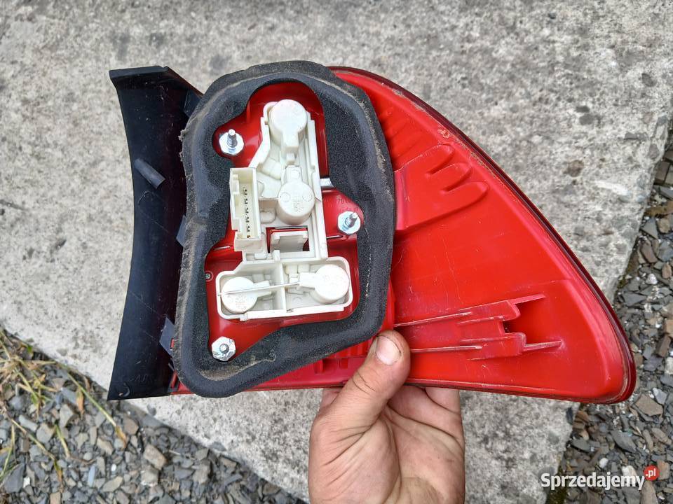 Lampa lewy tył BMW 3 E91 kombi 7160061 Lampy tylne Radłów