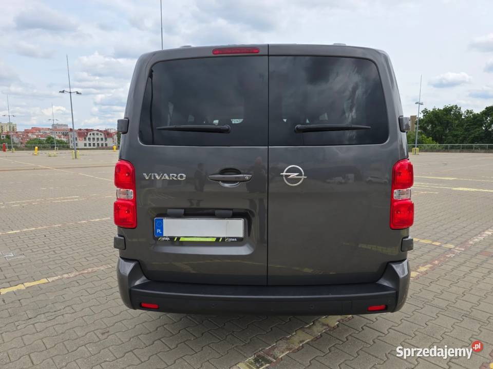 Opel Vivaro 15 CDTI Long 9osobowy 2020 44 147 nieuszkodzony Warszawa sprzedam