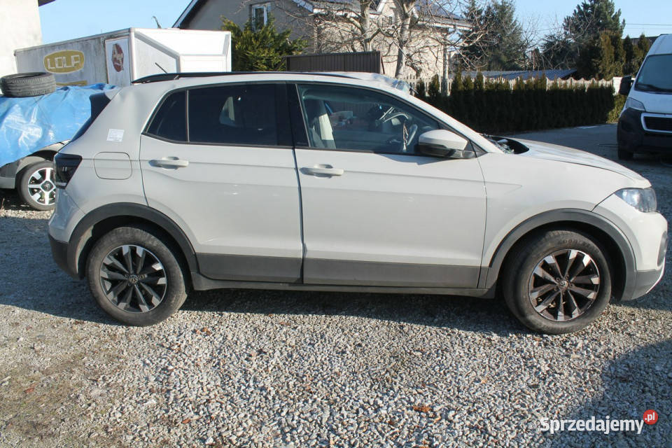Volkswagen TCross Rok produkcji 2023 Ostrów Wielkopolski