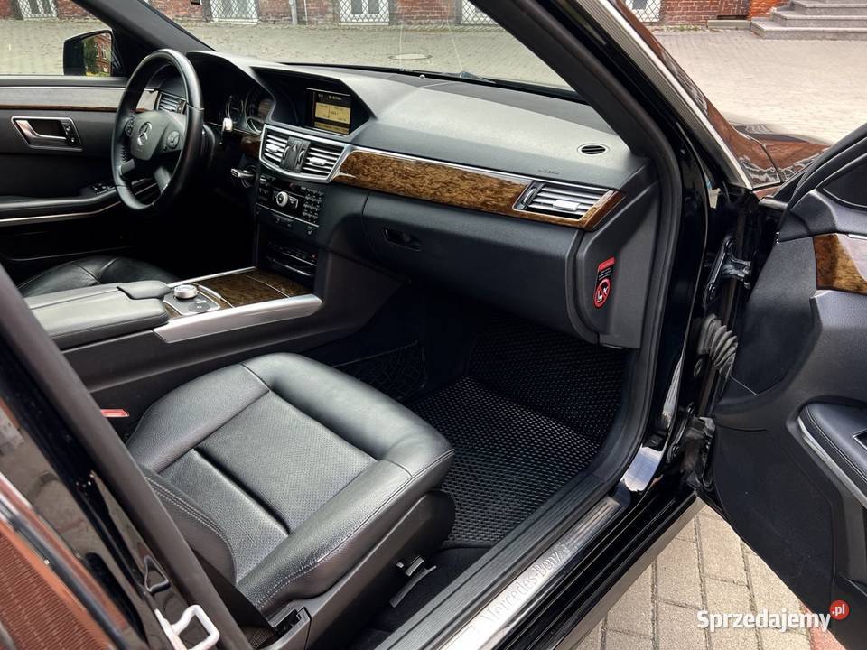 Mercedes e220 CDi 2013r 170 AMG Avantgarde Super nieuszkodzony Olsztyn