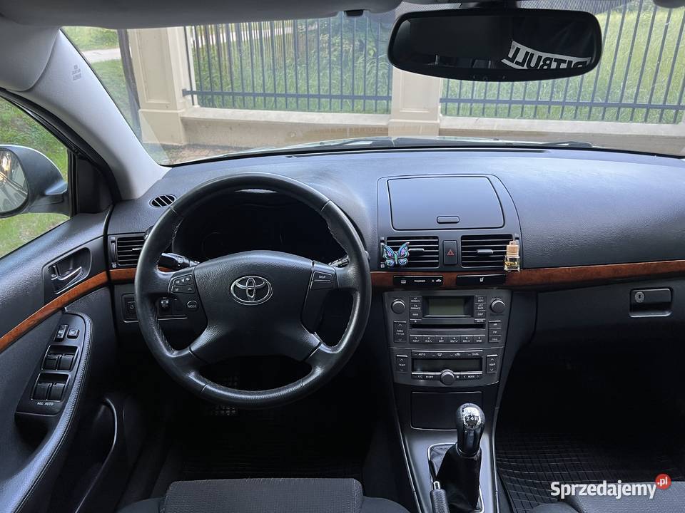 Toyota Avensis T25 Lift 18 129 Benzyna LPG Sedan
