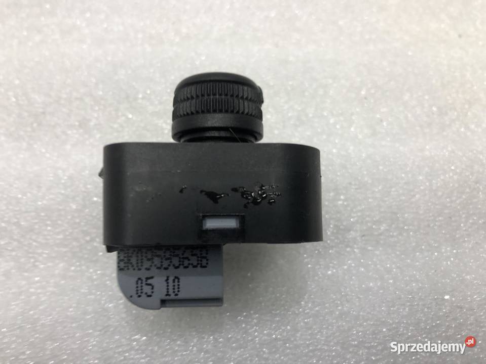 PRZEŁĄCZNIK REGULACJI LUSTEREK AUDI A5 osobowe