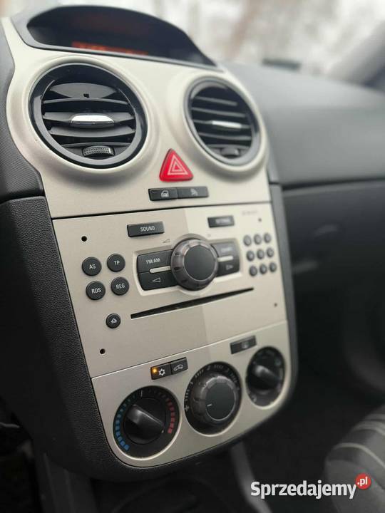 Opel Corsa D niski przebieg 180 Sosnowiec