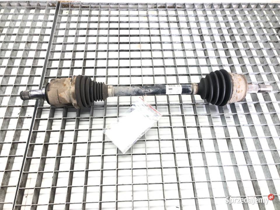 PÓŁOŚ LEWY PRZÓD OPEL CORSA E 6083199 14 90 Części samochodowe