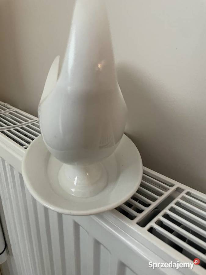 stara porcelanowa sosjerka sygnowana