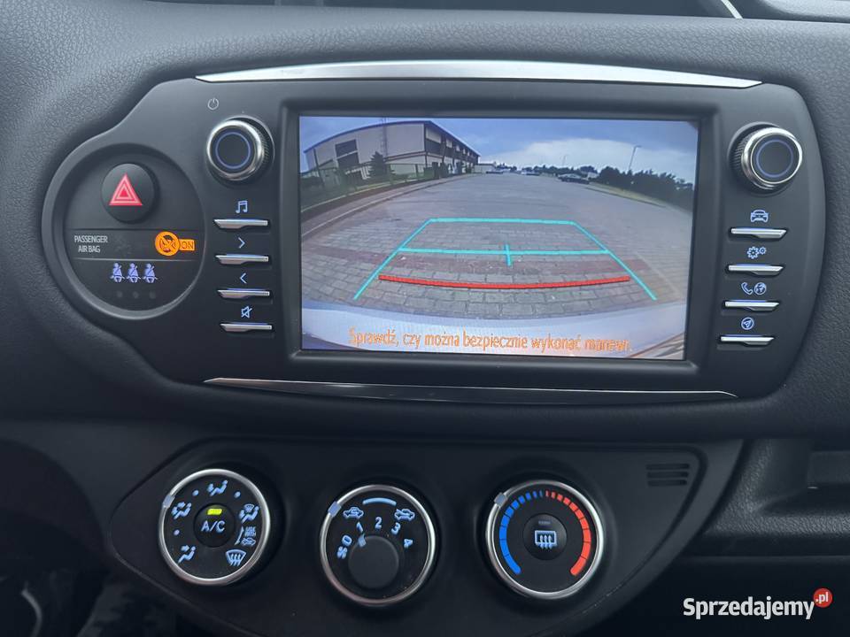 Toyota Yaris salon Polska nieuszkodzony Ślesin