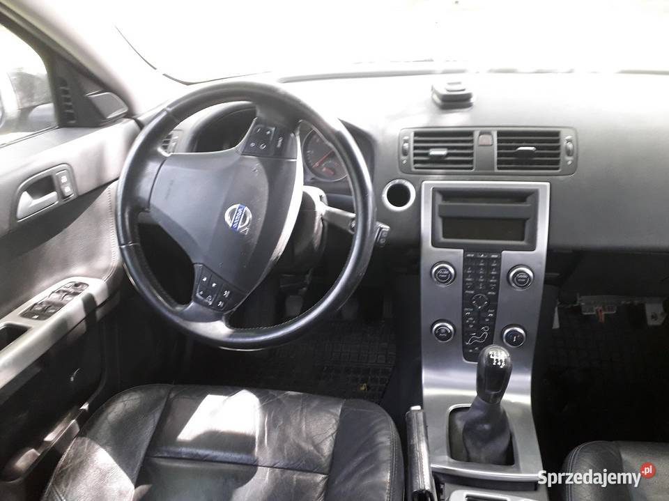 volvo v50 20td 45246 Parczew