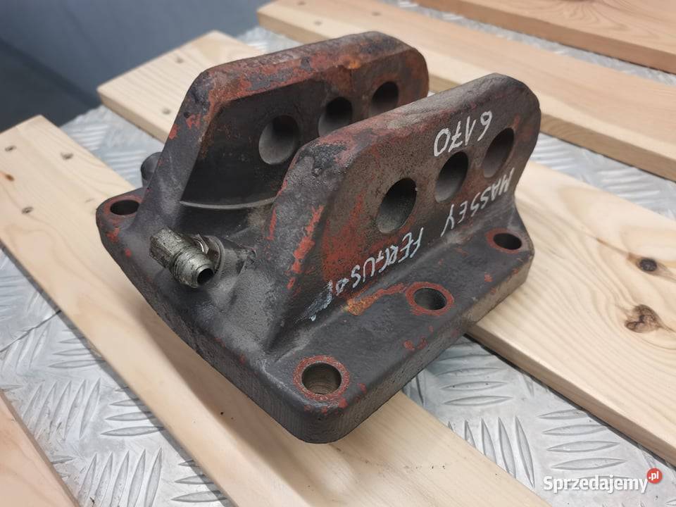 Mocowanie cięgna górnego Massey Ferguson 6170 Wilkowo