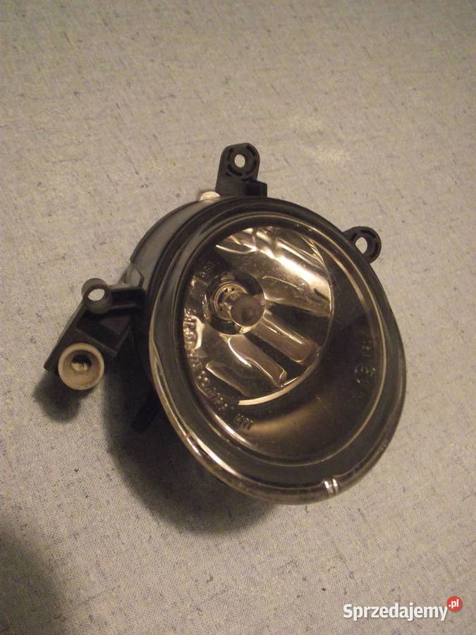 Halogen prawy Audi A4 Lampy przeciwmgielne Wrocław