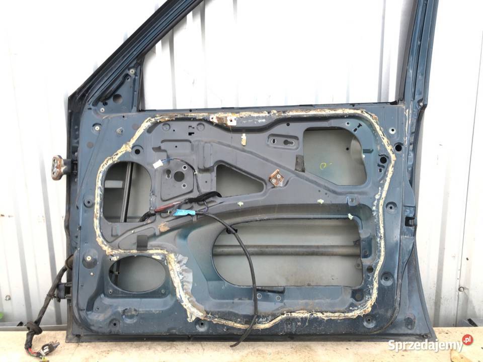 DRZWI PRAWY PRZÓD FORD MAVERICK Terenowy 9398