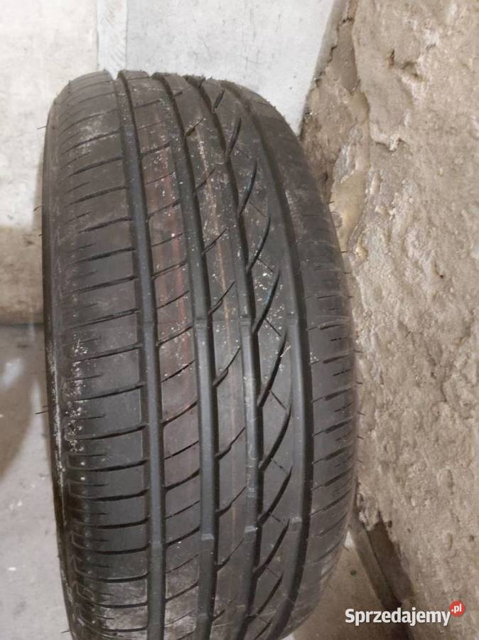 Pojedyncza opona 195 50 15 nowa