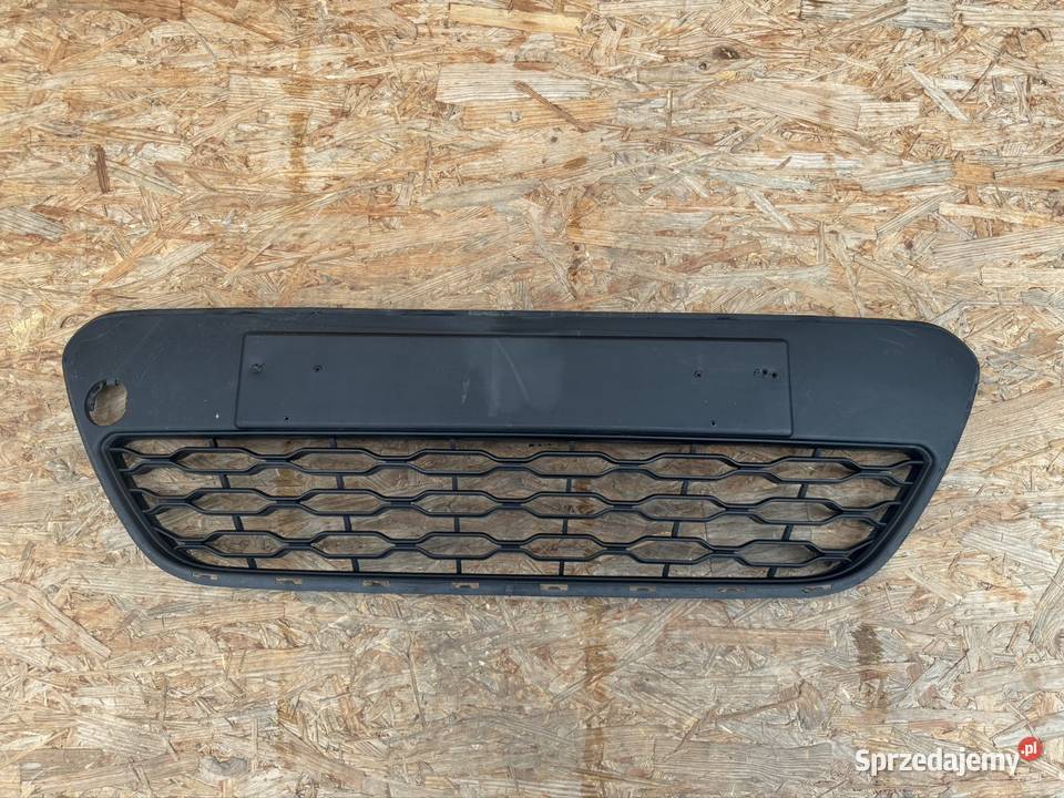 Kratka środkowa zderzaka przód Kia Rio 3 III Międzychód
