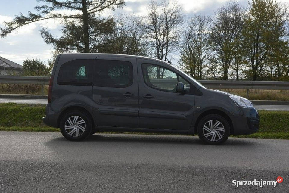 Citroen Berlingo 16HDI doinwestowany Car Play światła do jazdy dziennej Sędziszów Małopolski